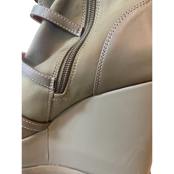 Jessica Simpson Chaela Bootie in Uniform Green Women’s Size 10 Platform Boots - Picture 10 of 10